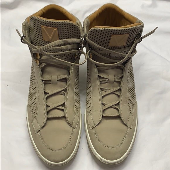 Louis Vuitton sneakers. 100% Authentic. - Picture 5 of 5
